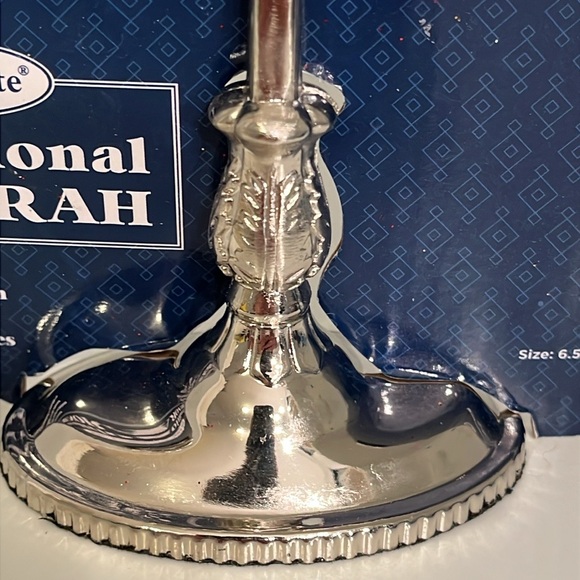 NEW Rite Lite Traditional Menorah - 8.5" - Silvertone-Finish - Picture 6 of 7